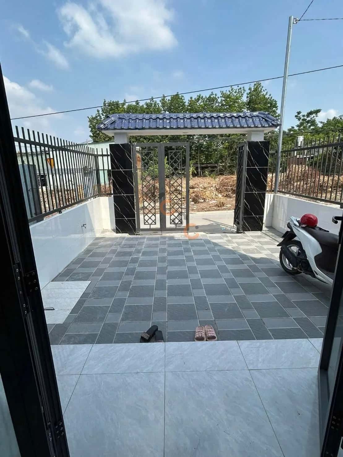 Bán nhà mặt tiền Đường An Tây 015 Thành phố Bến Cát, Bình Dương – 3 phòng ngủ, giá 2.1 tỷ