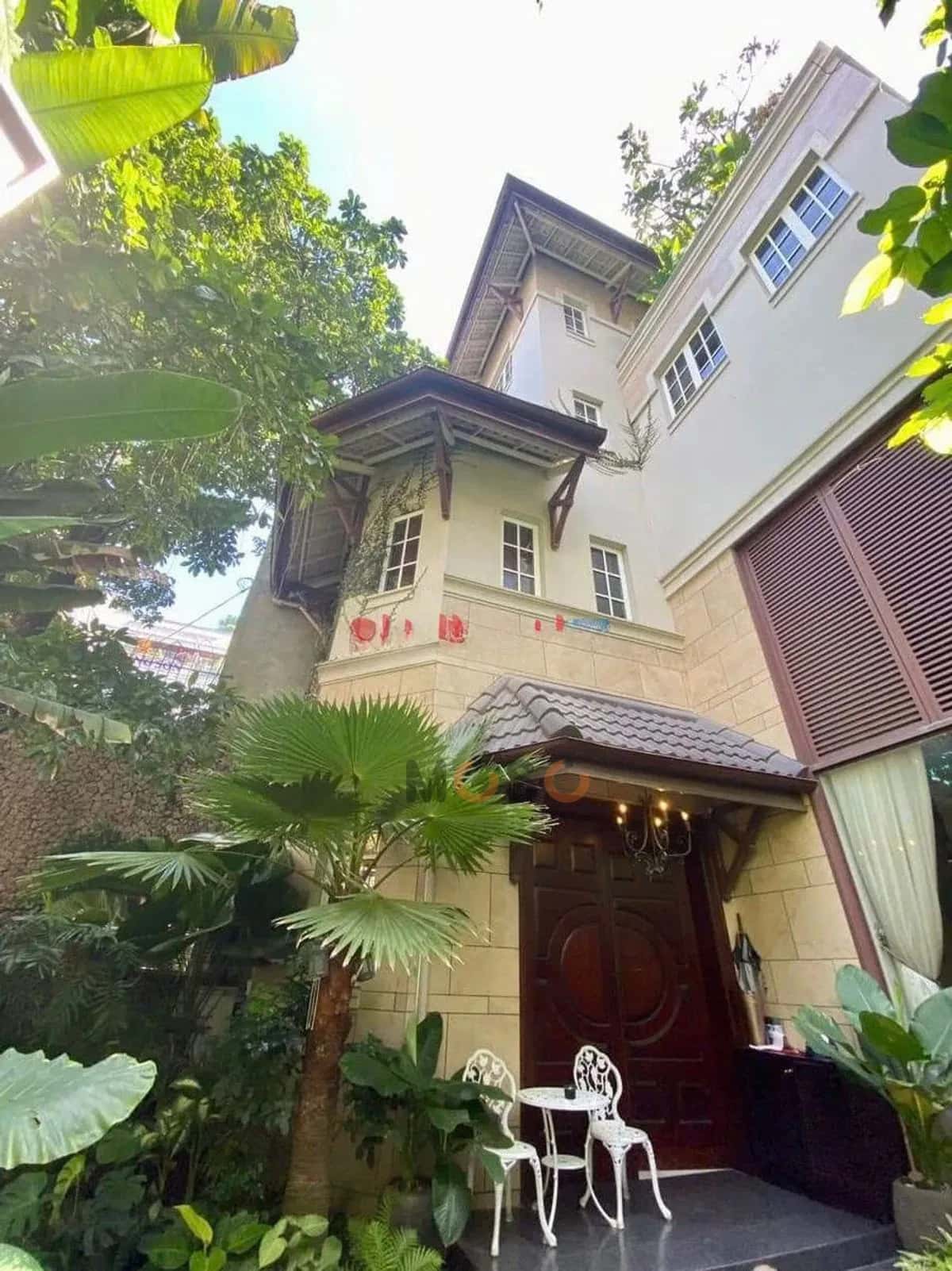 Cho thuê nhà mặt tiền Nguyễn Văn Trỗi Phú Nhuận, TP.HCM – 5 phòng ngủ, giá 180 triệu — Hình 2