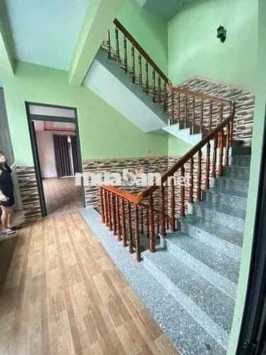 Cho thuê nhà mặt tiền Biên Hoà, Đồng Nai – 4 phòng ngủ, giá 16 triệu — Hình 3