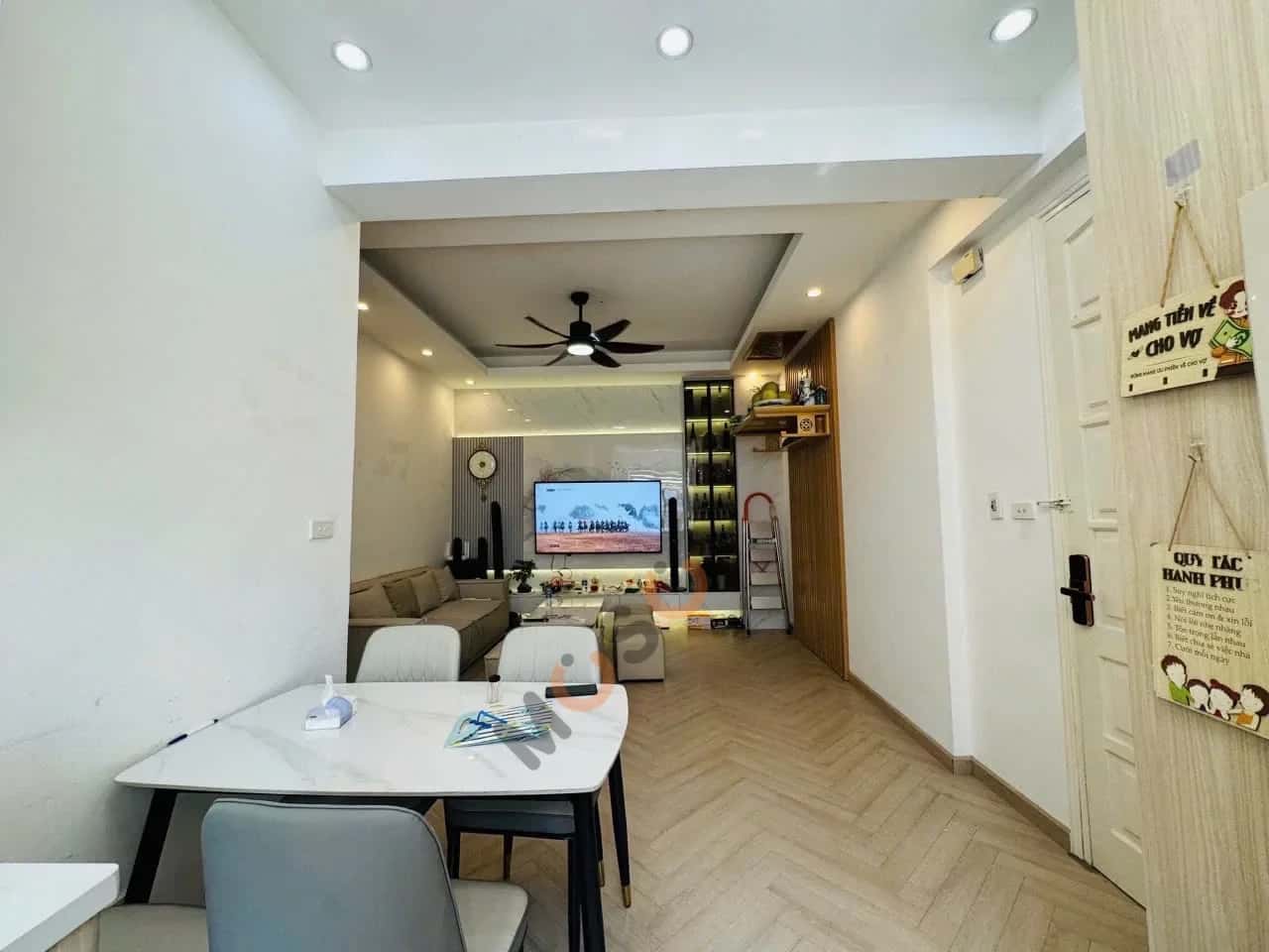 Bán căn hộ chung cư ĐƯỜNG TRẦN QUÝ KIÊN  Quận Cầu Giấy, TP. Hà Nội – 2 phòng ngủ, giá 6.4 tỷ