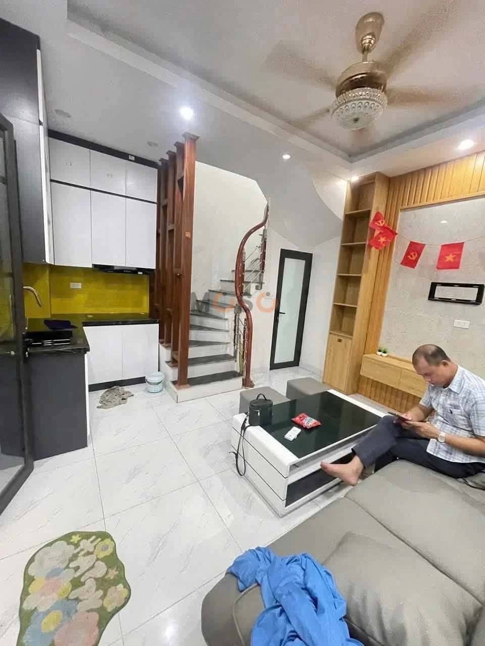 Cho thuê nhà hẻm Quan Thổ 1 Quận Đống Đa, TP. Hà Nội – 3 phòng ngủ, giá 13 triệu