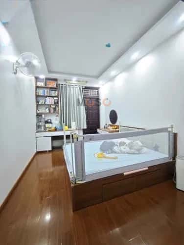 Cho thuê nhà hẻm Nguyễn Đức Cảnh Quận Hoàng Mai, Hà Nội – 4 phòng ngủ, giá 15 triệu — Hình 3