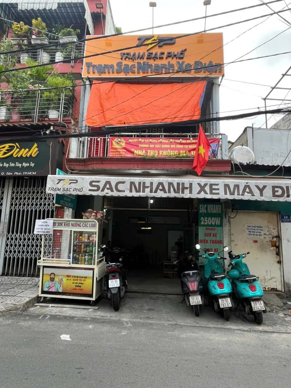 Cho thuê nhà mặt tiền Phạm Qúy Thích Quận Tân Phú, TP.HCM – 1 phòng ngủ, giá 13.5 triệu