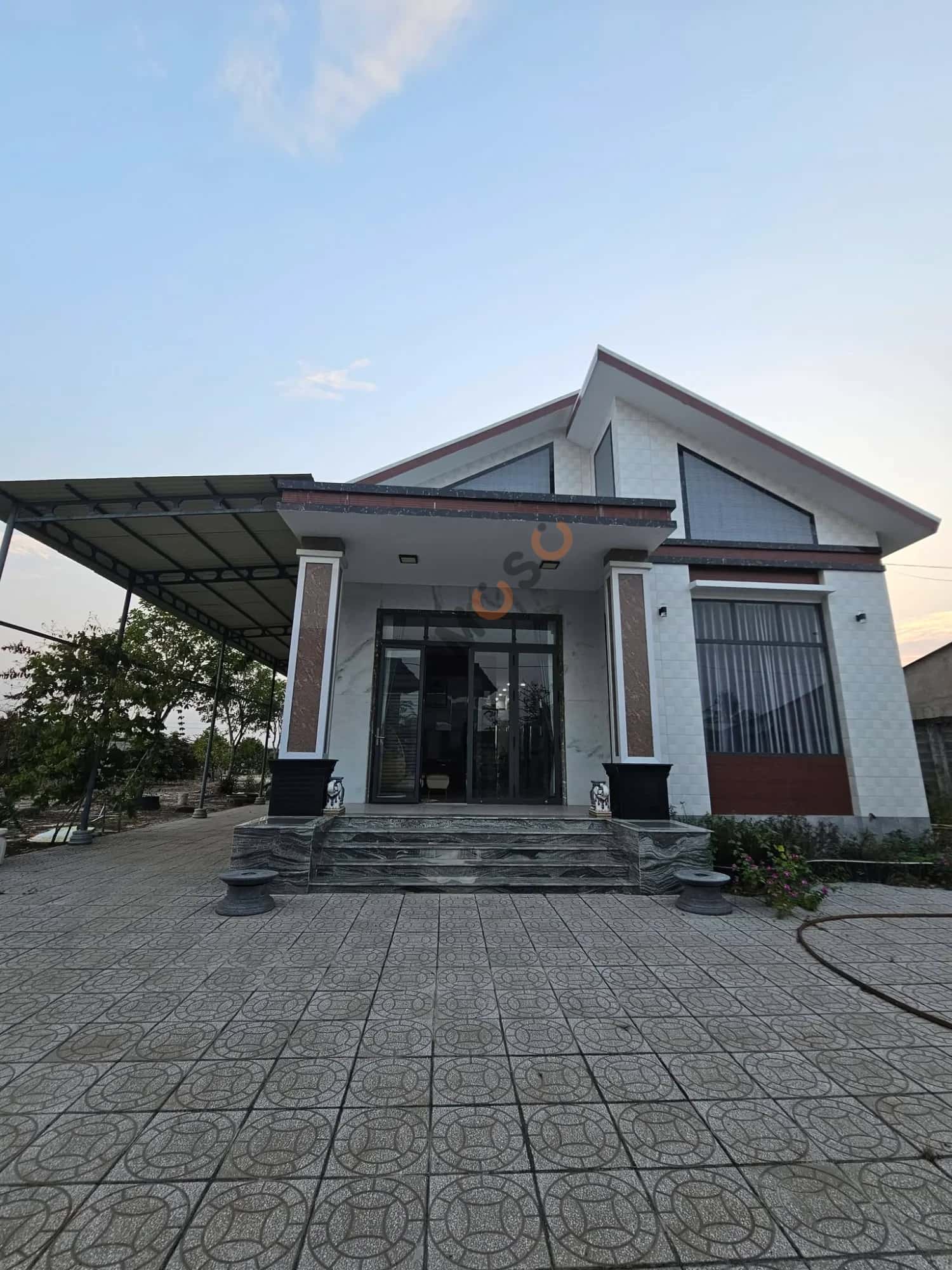 Bán nhà mặt tiền đường 12B Thành phố Tây Ninh, Tây Ninh – 4 phòng ngủ, giá 7 tỷ — Hình 2