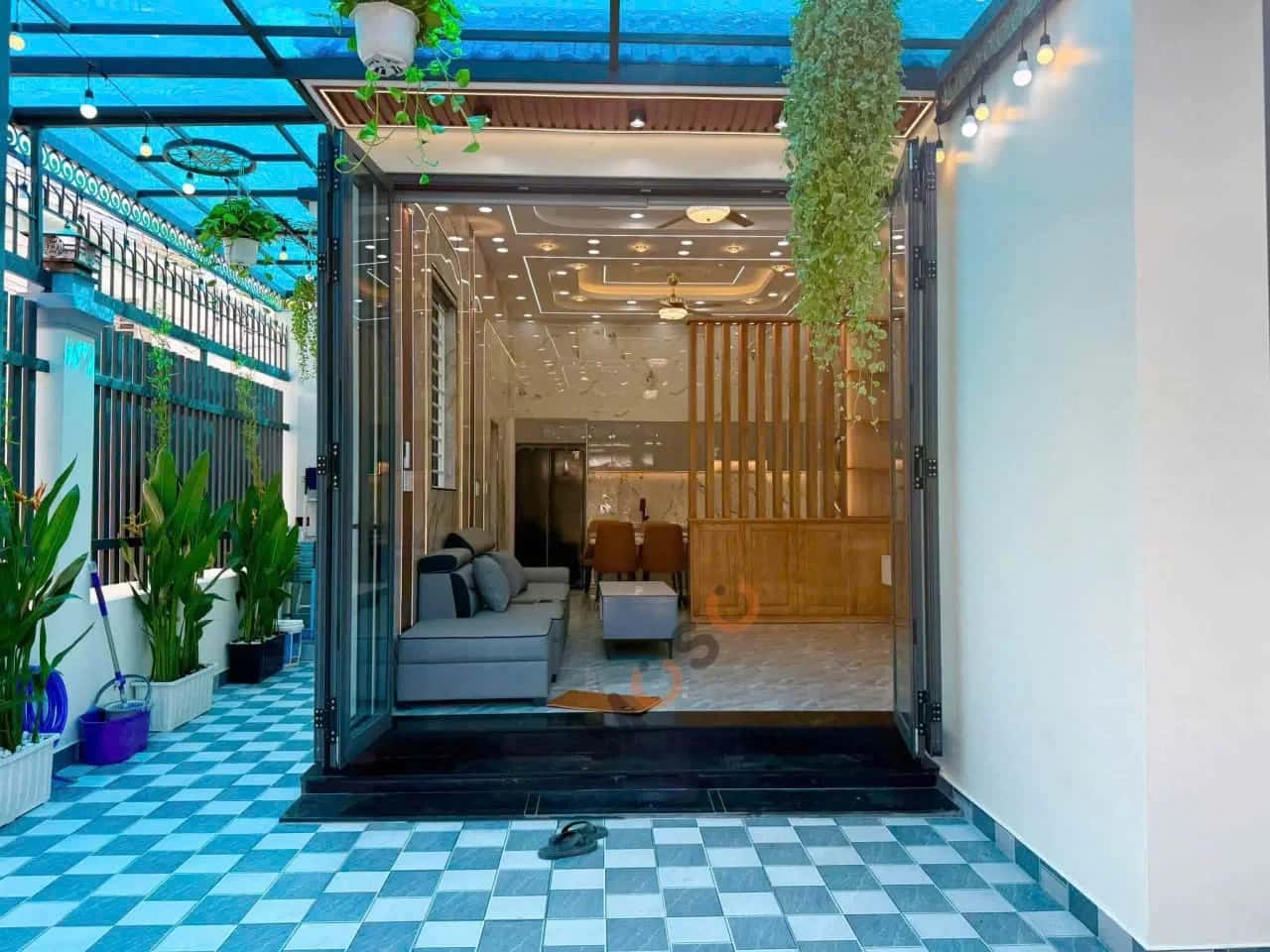 Bán nhà mặt tiền Đường Thới Tam Thôn 14 Huyện Hóc Môn, TP.HCM – 4 phòng ngủ, giá 5.5 tỷ — Hình 2 Bán nhà mặt tiền Đường Thới Tam Thôn 14 Huyện Hóc Môn, TP.HCM – 4 phòng ngủ, giá 5.5 tỷ — Hình 2