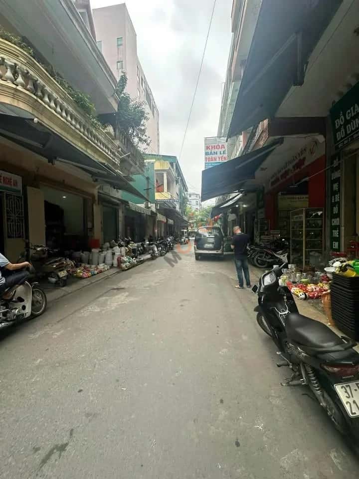 Bán nhà mặt tiền Nguyễn Xiển Thành phố Vinh, Nghệ An – 2 phòng ngủ, giá 6.1 tỷ — Hình 2