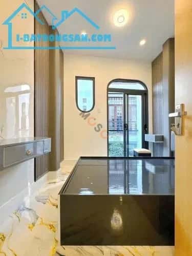 Cho thuê nhà hẻm Xô Viết Nghệ Tĩnh Ninh Kiều, Cần Thơ – 2 phòng ngủ, giá 6 triệu — Hình 3