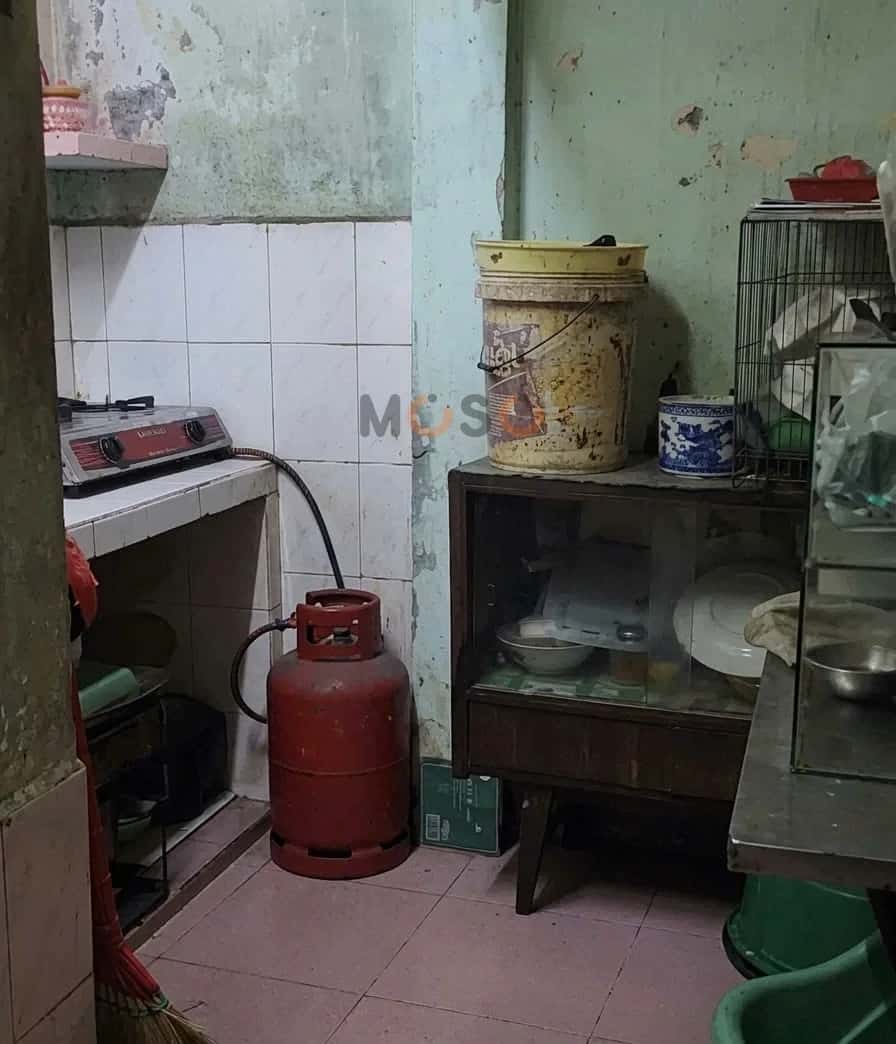 Bán nhà hẻm Thái Phiên Quận 11, TP.HCM – 1 phòng ngủ, giá 4.7 tỷ — Hình 2 Bán nhà hẻm Thái Phiên Quận 11, TP.HCM – 1 phòng ngủ, giá 4.7 tỷ — Hình 2