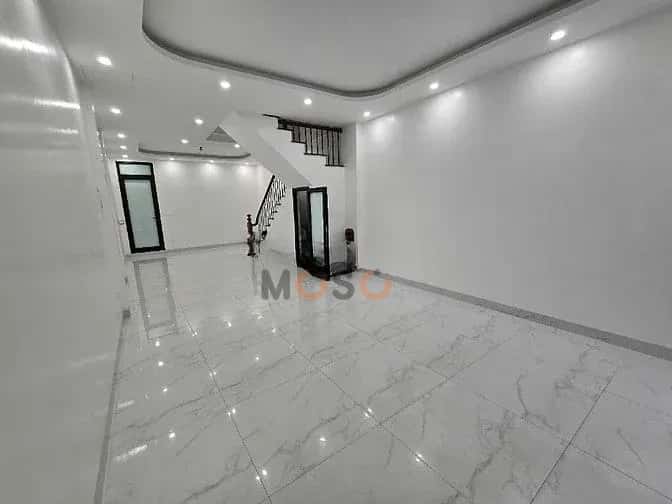 Cho thuê văn phòng Giải Phóng Hoàng Mai, Hà Nội – giá 12 triệu — Hình 3