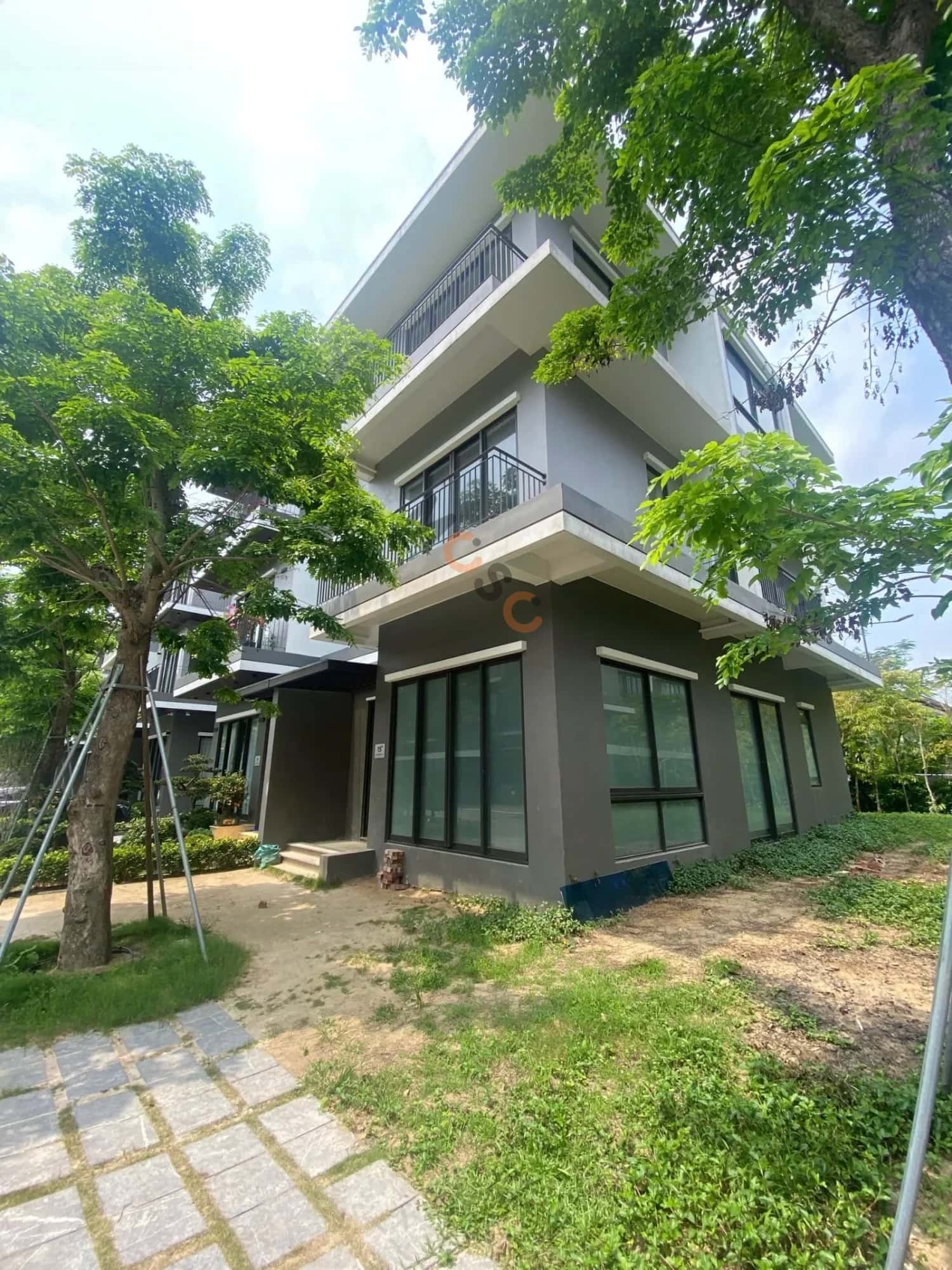 Bán nhà mặt tiền Eco Central Park, đường Nguyễn Sỹ Sách Thành phố Vinh, Nghệ An – 4 phòng ngủ, giá 8.6 tỷ — Hình 3
