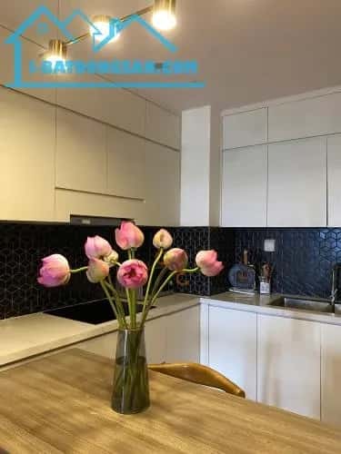 Cho thuê căn hộ chung cư Pháp Vân Hoàng Mai, Hà Nội – 3 phòng ngủ, giá 10 triệu — Hình 3