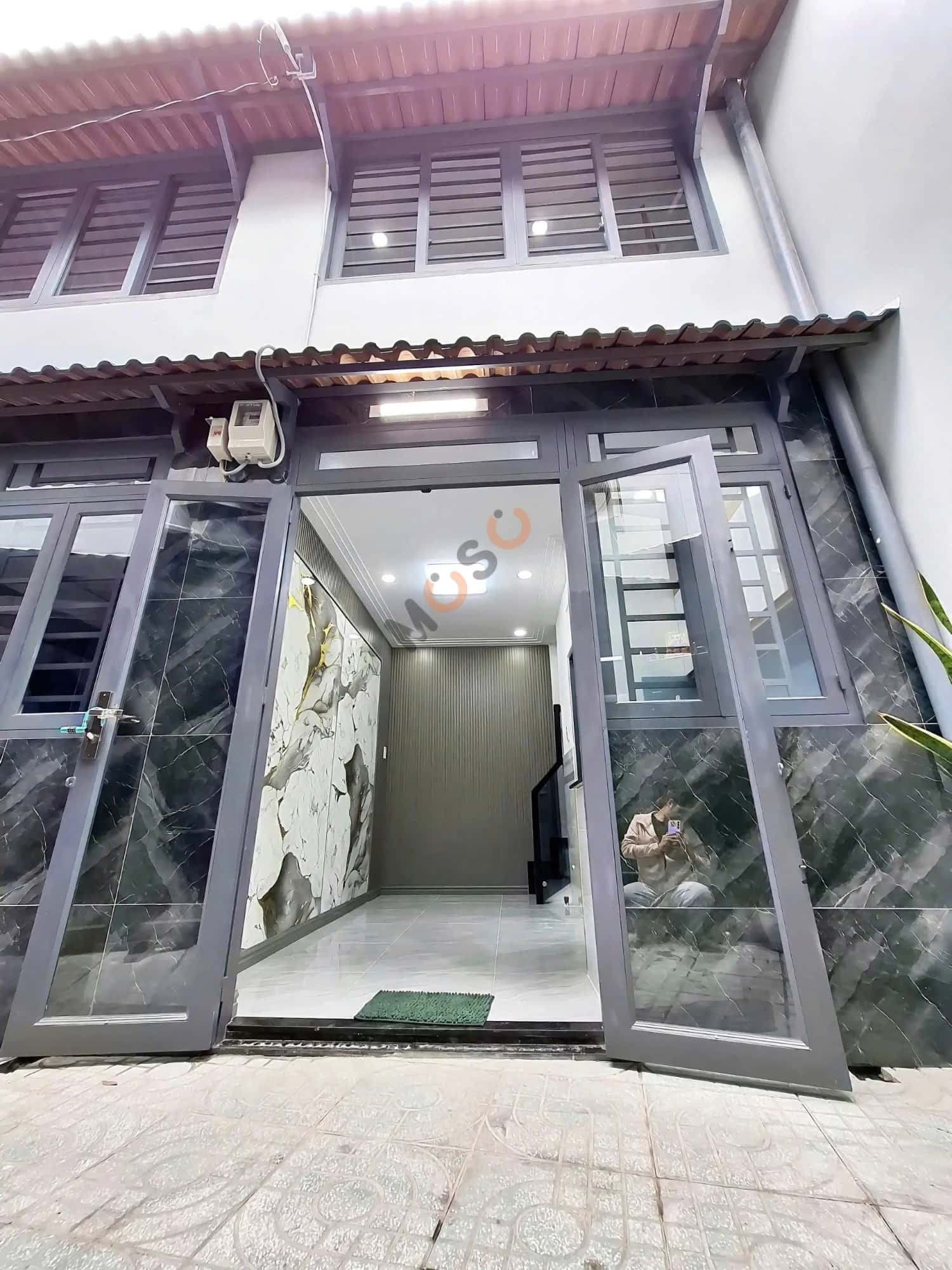 Bán nhà mặt tiền Nguyễn ảnh thủ Quận 12, TP.HCM – 2 phòng ngủ, giá 738 triệu — Hình 2