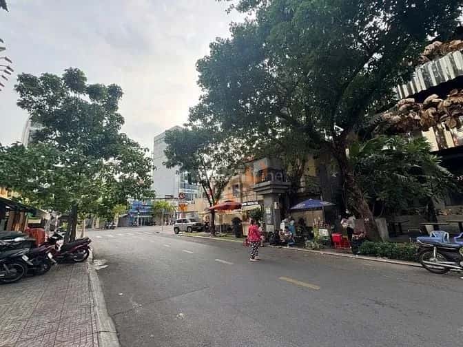 Cho thuê nhà mặt tiền Nguyễn Thị Diệu Quận 3, TP.HCM – giá 330 triệu — Hình 3