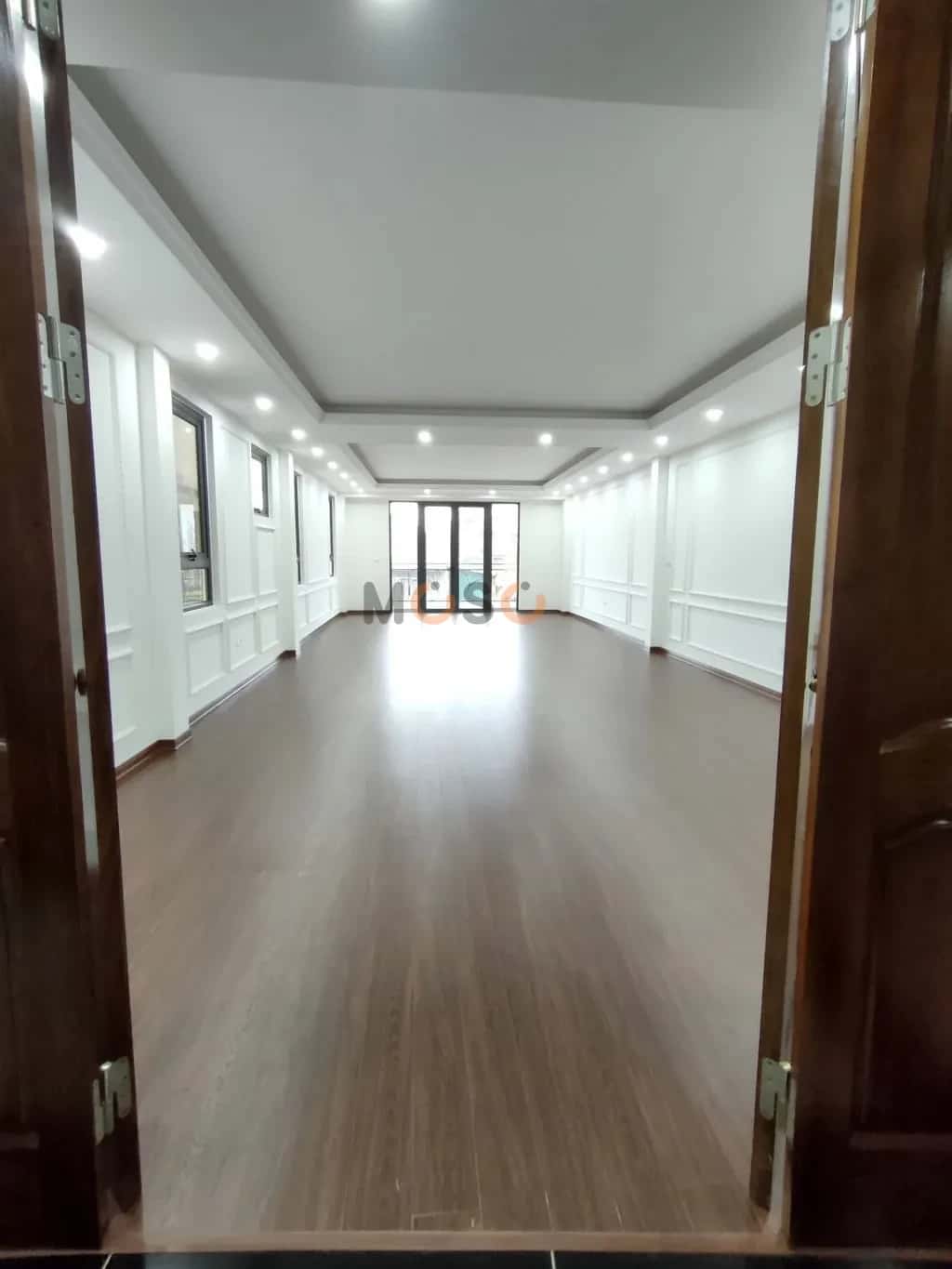 Cho thuê nhà mặt tiền Trương Định Quận Hai Bà Trưng, Hà Nội – giá 50 triệu — Hình 3