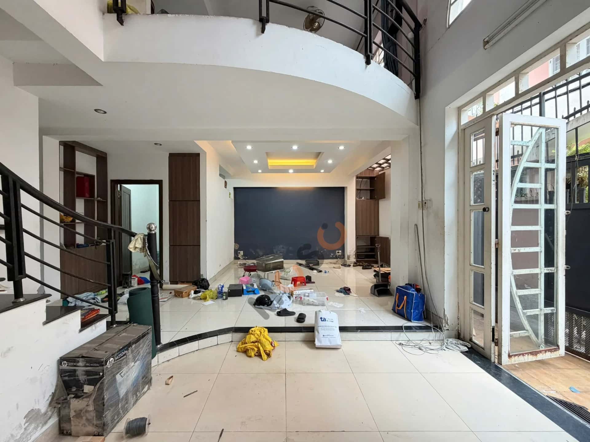 Bán nhà hẻm Hoàng Hoa Thám Quận Bình Thạnh, TP.HCM – 5 phòng ngủ, giá 10.5 tỷ — Hình 2 Bán nhà hẻm Hoàng Hoa Thám Quận Bình Thạnh, TP.HCM – 5 phòng ngủ, giá 10.5 tỷ — Hình 2