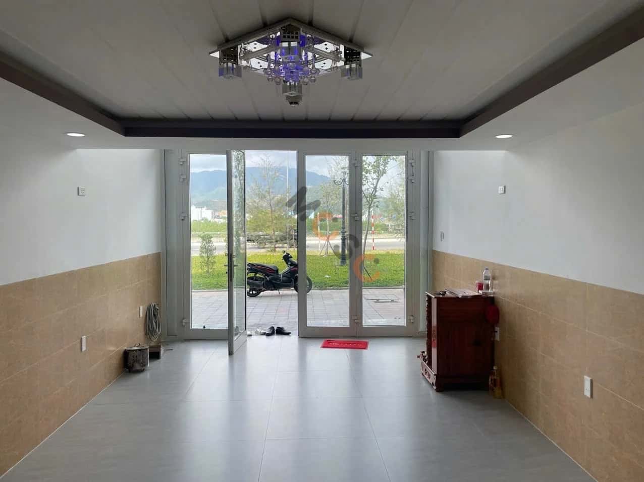Bán căn hộ chung cư Tố Hữu Thành phố Nha Trang, Khánh Hòa – 2 phòng ngủ, giá 5 tỷ — Hình 2