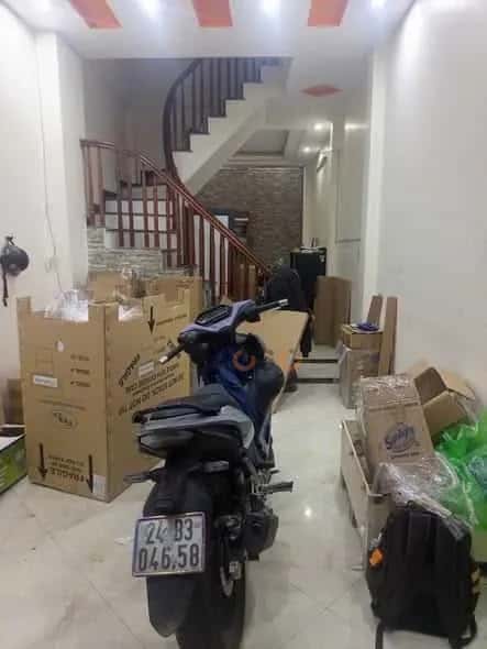 Cho thuê nhà hẻm Ngõ 143 Phố Nguyễn Chính Hoàng Mai, Hà Nội – 5 phòng ngủ, giá 14 triệu — Hình 2