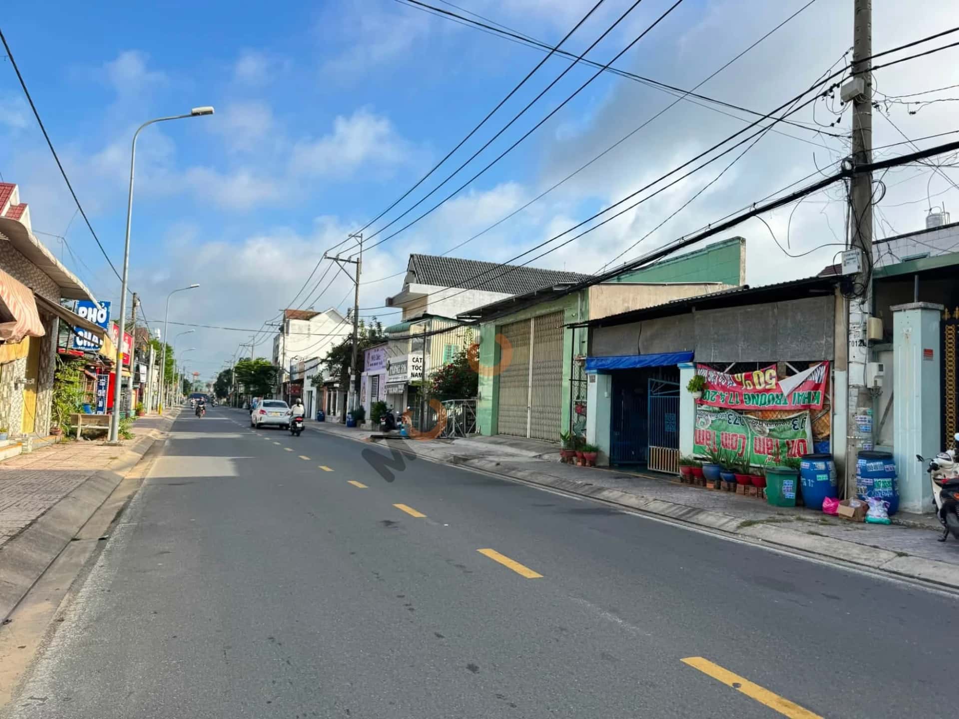 Bán nhà mặt tiền Liêu Bình Hương Huyện Củ Chi, TP.HCM – 2 phòng ngủ, giá 4.3 tỷ — Hình 2