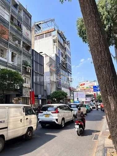 Cho thuê nhà mặt tiền Nguyễn Trãi Quận 1, TP.HCM – giá 150 triệu — Hình 2