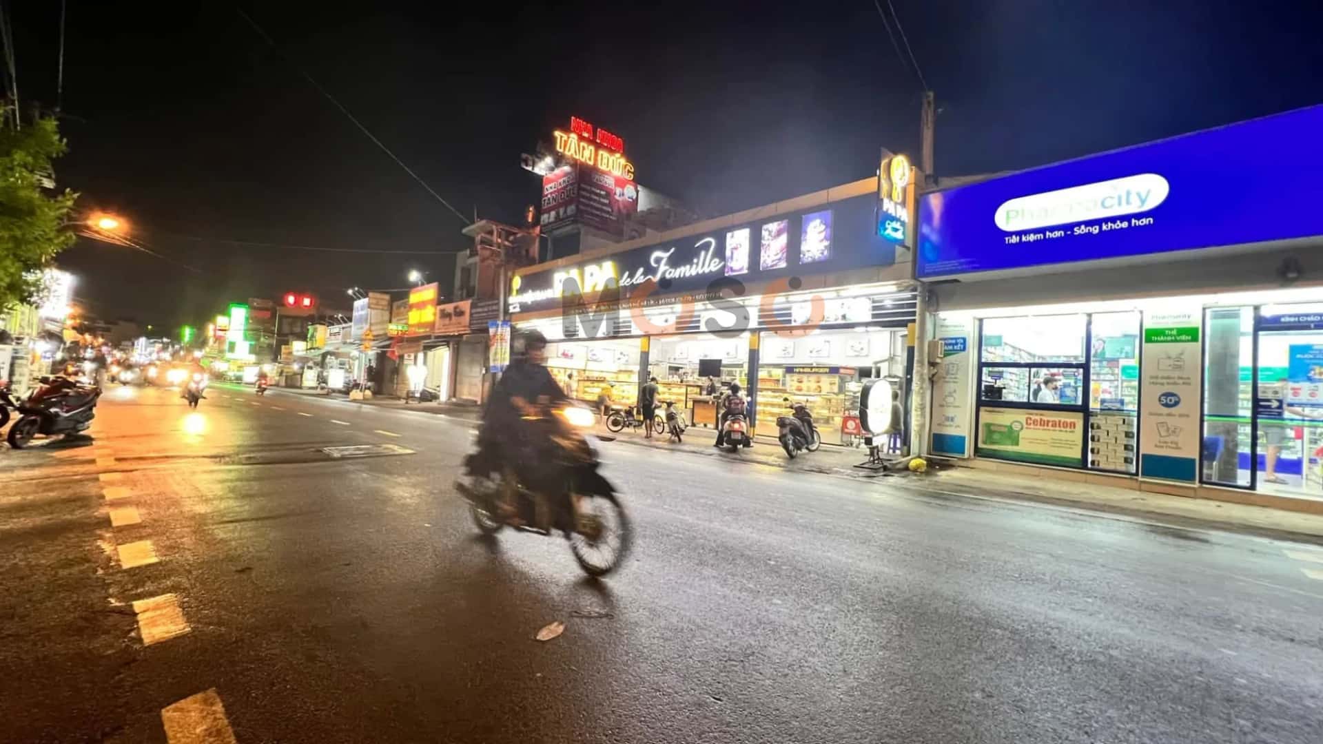 Bán nhà mặt tiền Đỗ Xuân Hợp Thành phố Thủ Đức, TP.HCM – 1 phòng ngủ, giá 9.6 tỷ — Hình 2