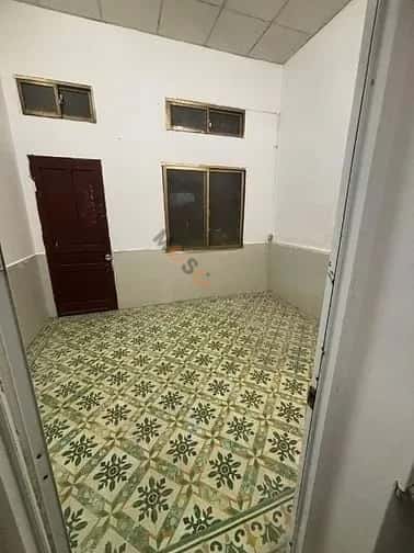 Cho thuê nhà hẻm Lĩnh Nam Hoàng Mai, Hà Nội – 4 phòng ngủ, giá 8.5 triệu — Hình 2
