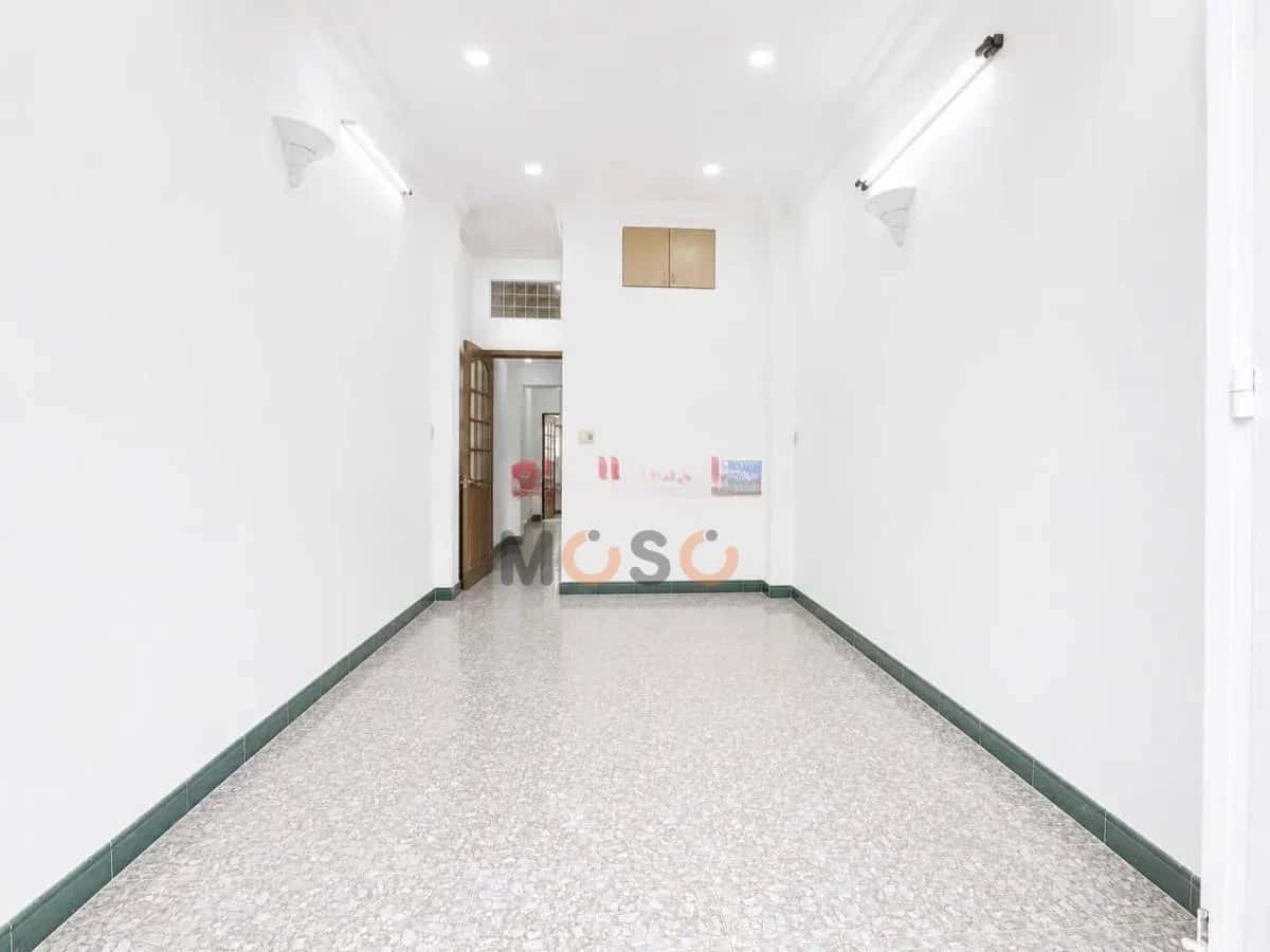 Cho thuê nhà mặt tiền Nguyễn Thượng Hiền Quận Bình Thạnh, TP.HCM – 5 phòng ngủ, giá 22 triệu — Hình 3