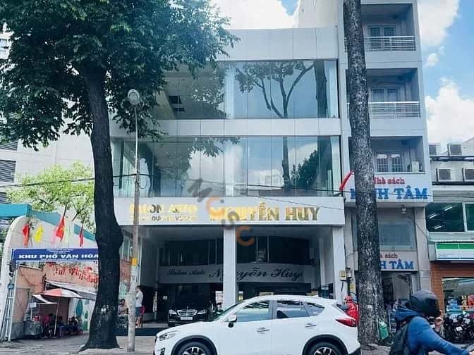Cho thuê nhà mặt tiền Đường An Dương Vương Quận 5, TP.HCM – giá 300 triệu — Hình 2