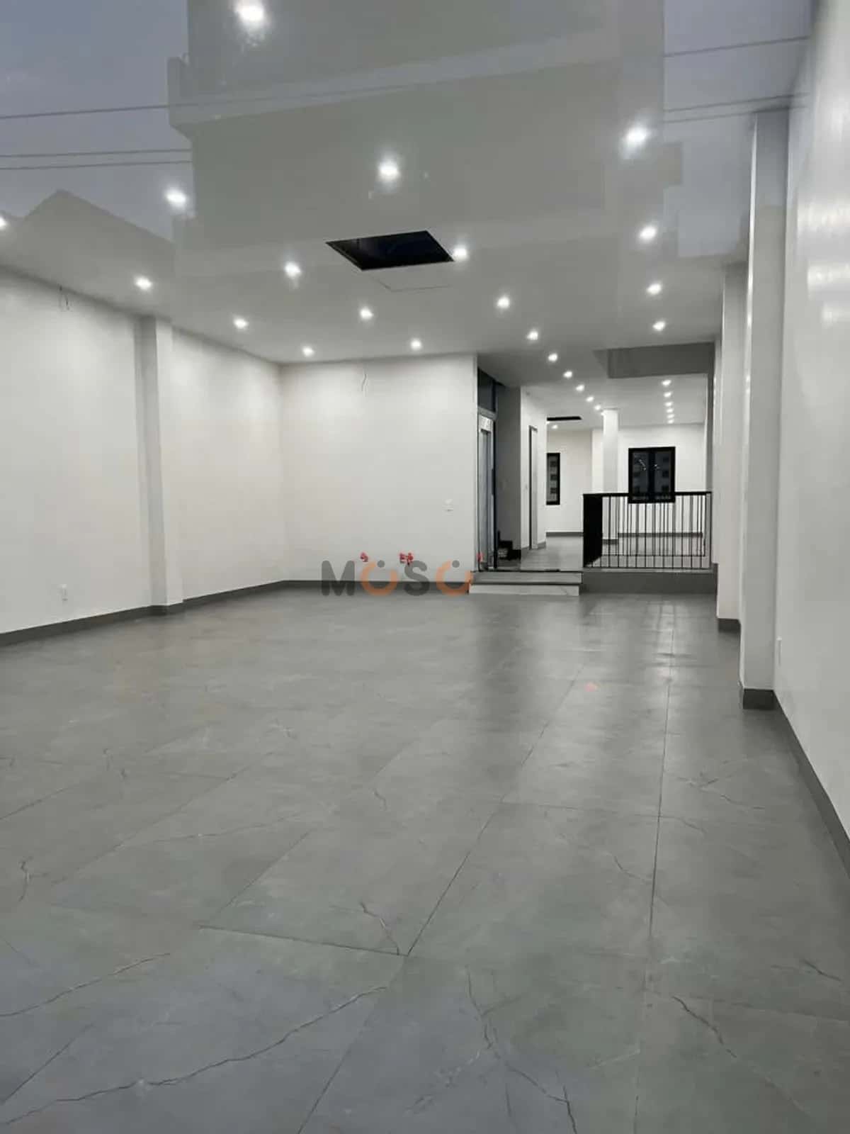 Cho thuê văn phòng Nguyễn Bá Tuyển Tân Bình, TP.HCM – giá 150 triệu — Hình 2