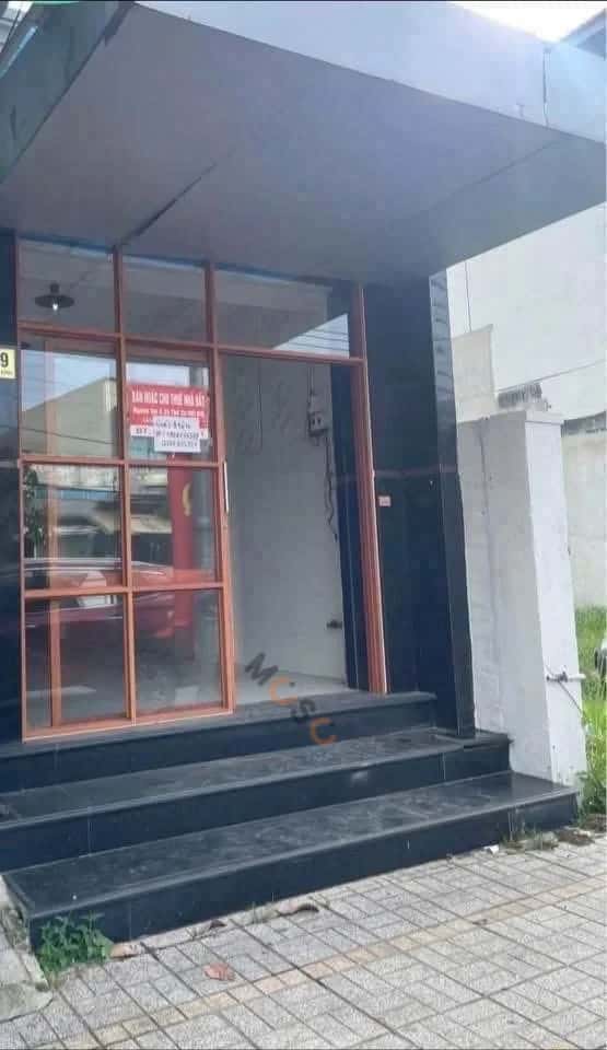 Bán nhà mặt tiền Phạm Văn Đồng Thị xã Hòa Thành, Tây Ninh – 1 phòng ngủ, giá 3 tỷ