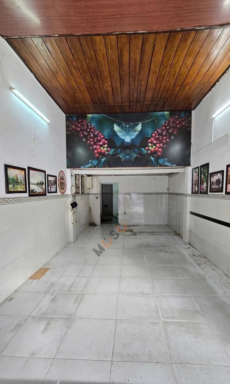 Bán nhà mặt tiền Trần Nguyên Hãn Thành phố Nha Trang, Khánh Hòa – 2 phòng ngủ, giá 7.4 tỷ — Hình 2