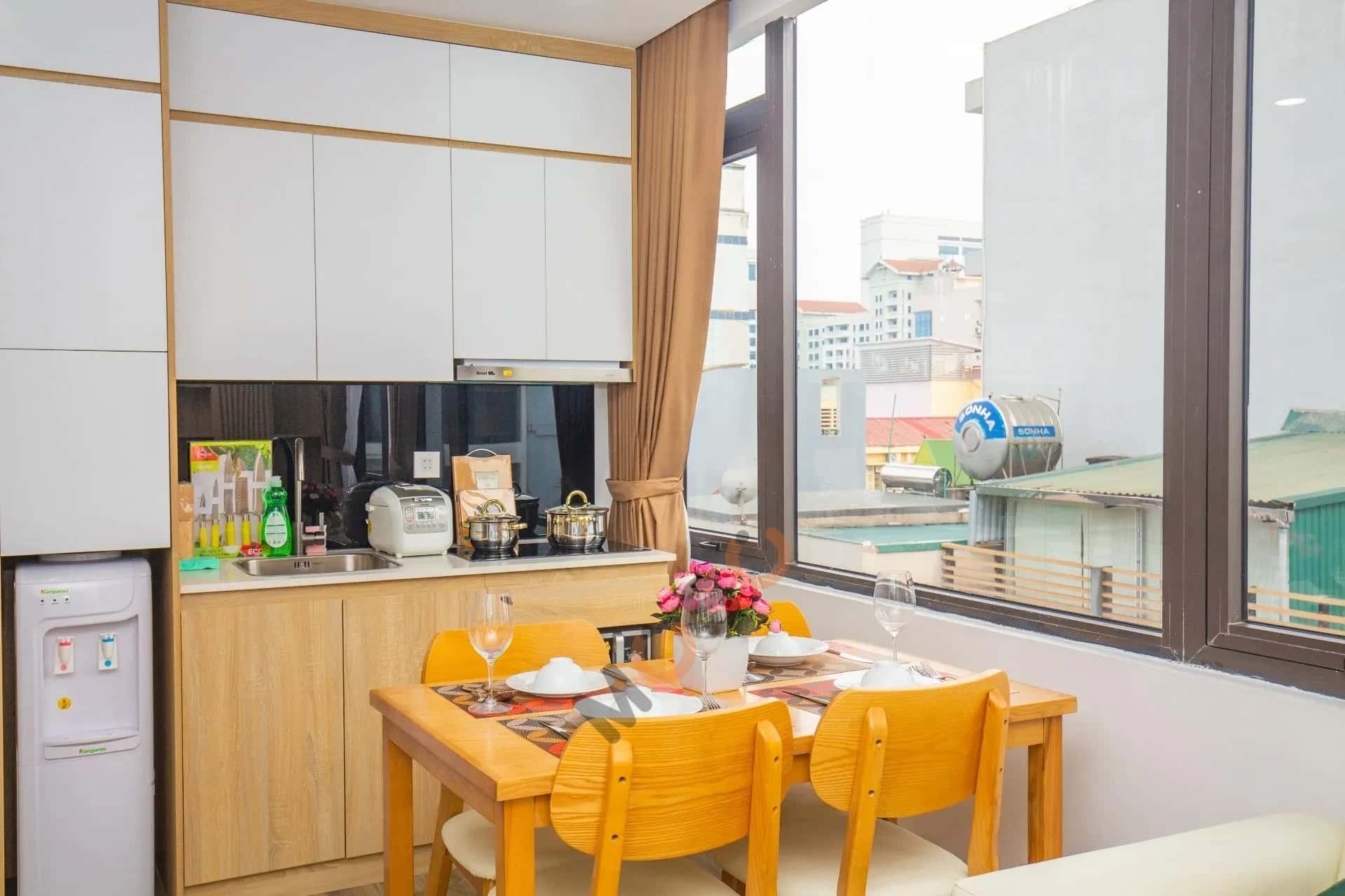 Cho thuê căn hộ dịch vụ Phố Linh Lang Giảng Võ, Hà Nội – giá 24 triệu — Hình 3