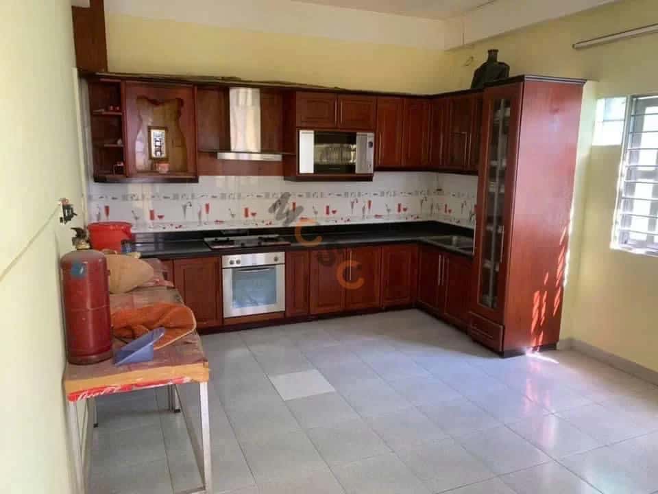 Bán nhà hẻm Lạc Long Quân Quận 11, TP.HCM – 3 phòng ngủ, giá 17.2 tỷ — Hình 3