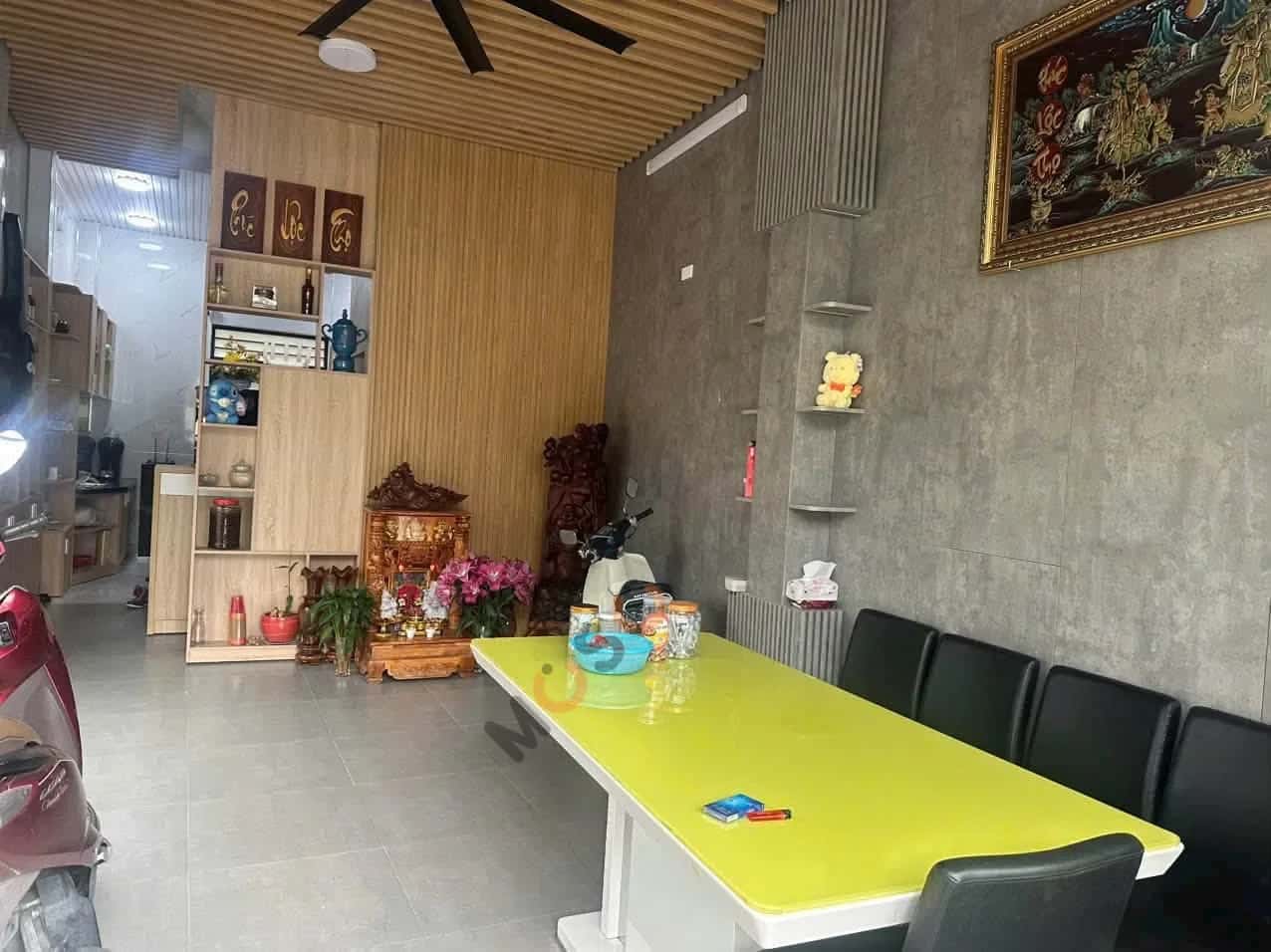 Bán nhà mặt tiền Duy Tân Quận Hải Châu, TP. Đà Nẵng – 3 phòng ngủ, giá 6.5 tỷ — Hình 2
