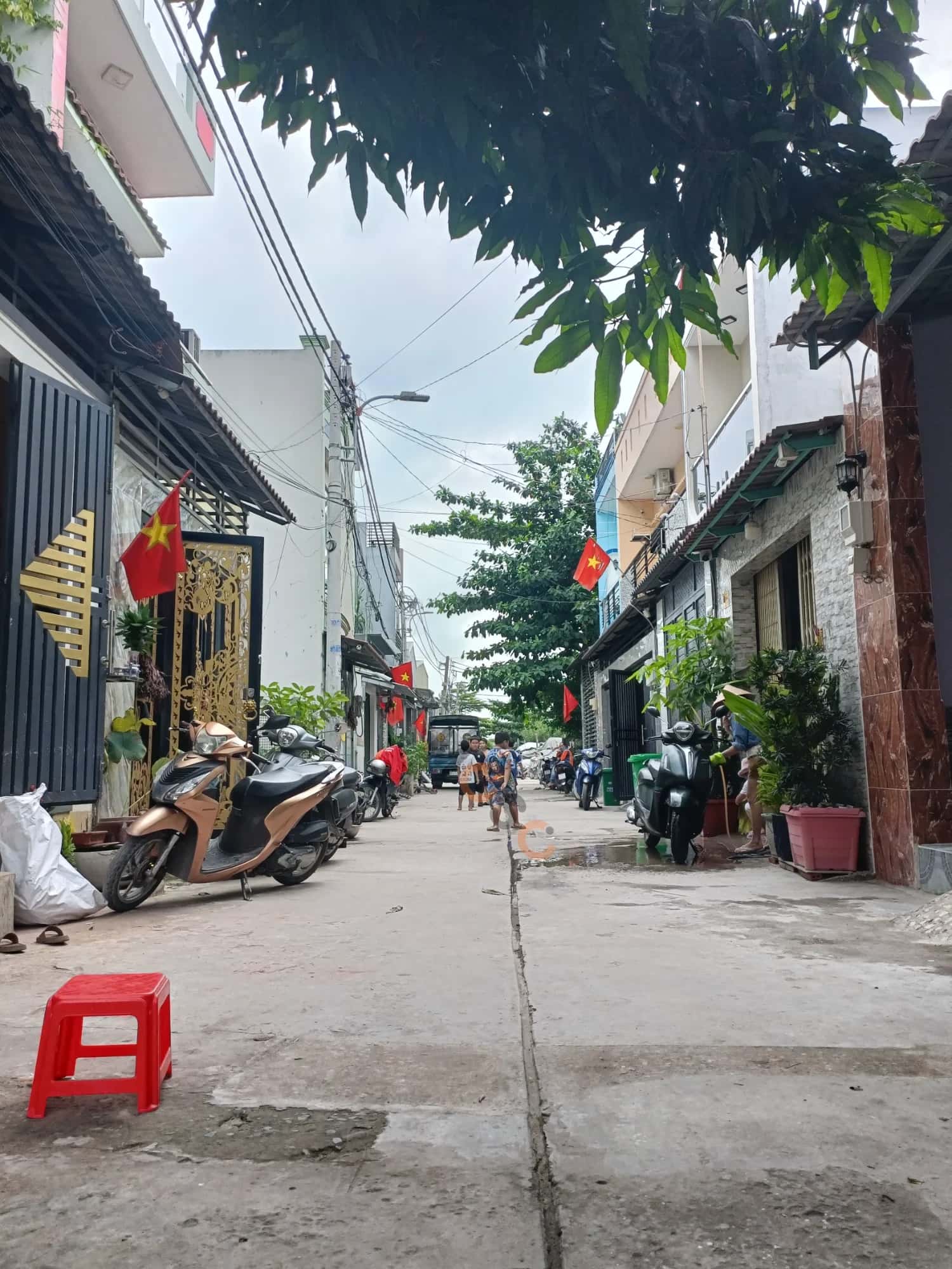 Bán nhà mặt tiền Lê đình cẩn Quận Bình Tân, TP.HCM – 4 phòng ngủ, giá 5.5 tỷ — Hình 3