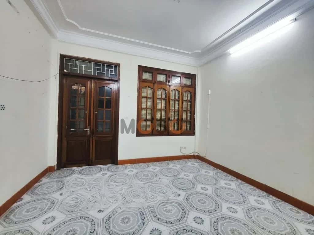 Cho thuê nhà hẻm Ngoc Ha, Ha Noi – 4 phòng ngủ, giá 11 triệu — Hình 2