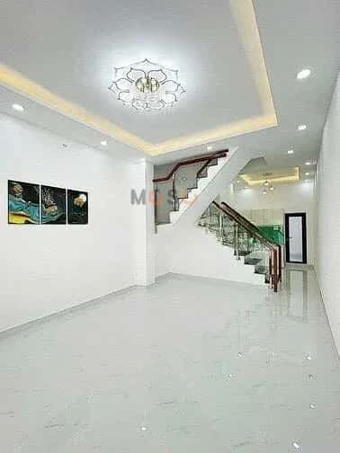 Cho thuê nhà mặt tiền Quận Phú Nhuận, Ho Chi Minh – 5 phòng ngủ, giá 25 triệu — Hình 2