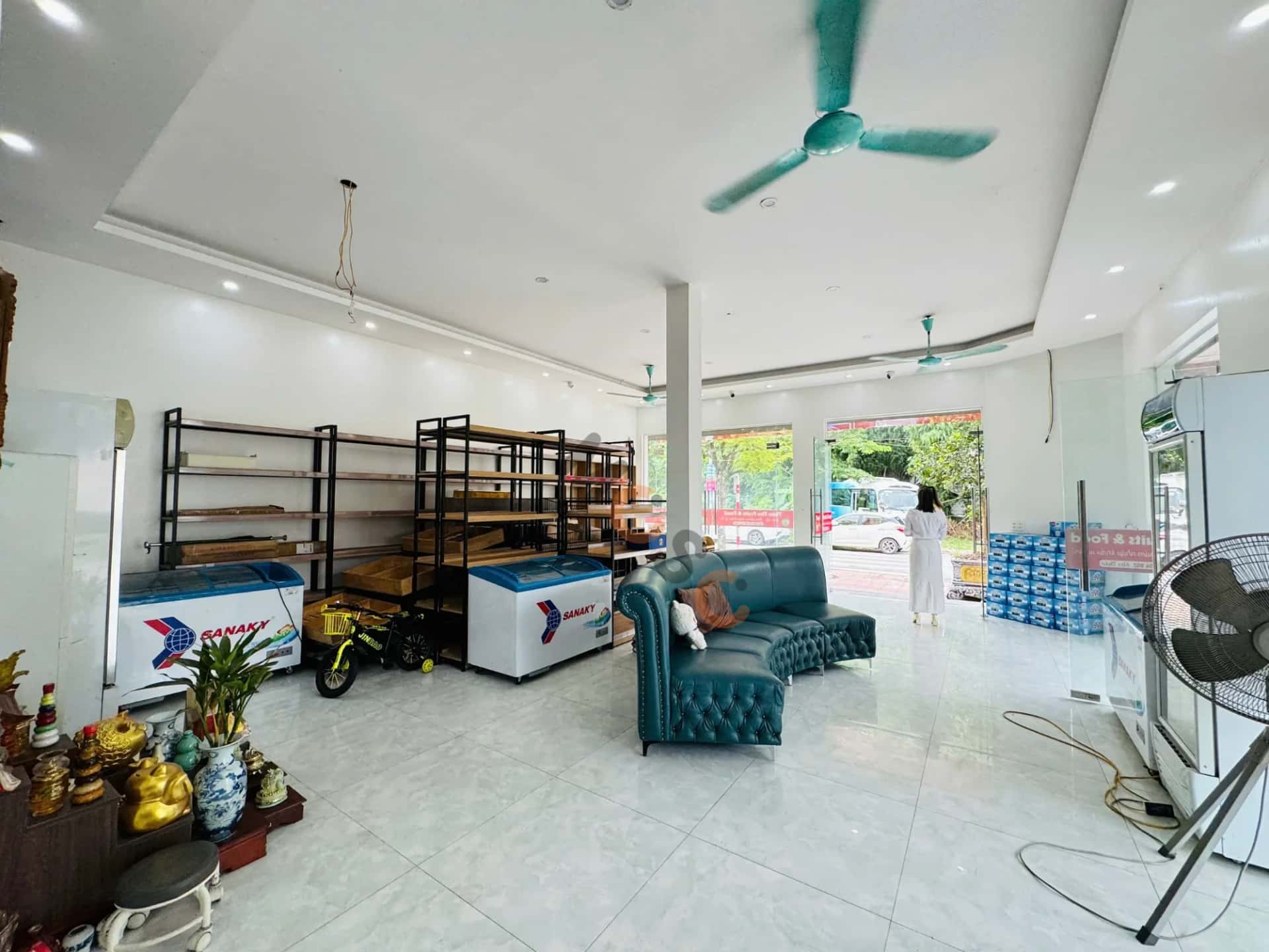 Bán nhà mặt tiền Nguyễn Tất Thành Thành phố Vĩnh Yên, Vĩnh Phúc – 5 phòng ngủ, giá 10.6 tỷ — Hình 2