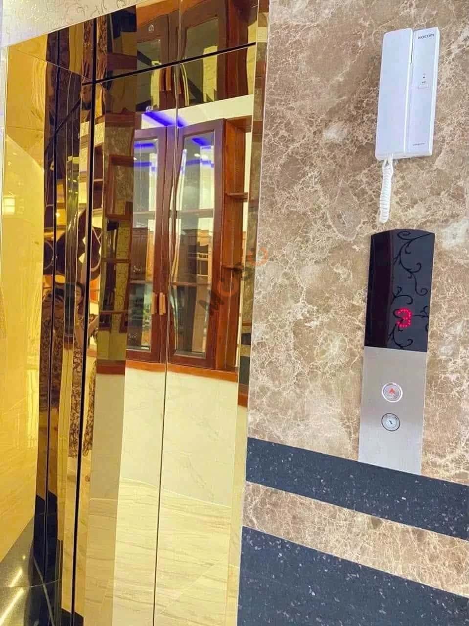 Bán nhà mặt tiền Trần Bạch Đằng Quận Ninh Kiều, TP. Cần Thơ – 5 phòng ngủ, giá 11.9 tỷ — Hình 3