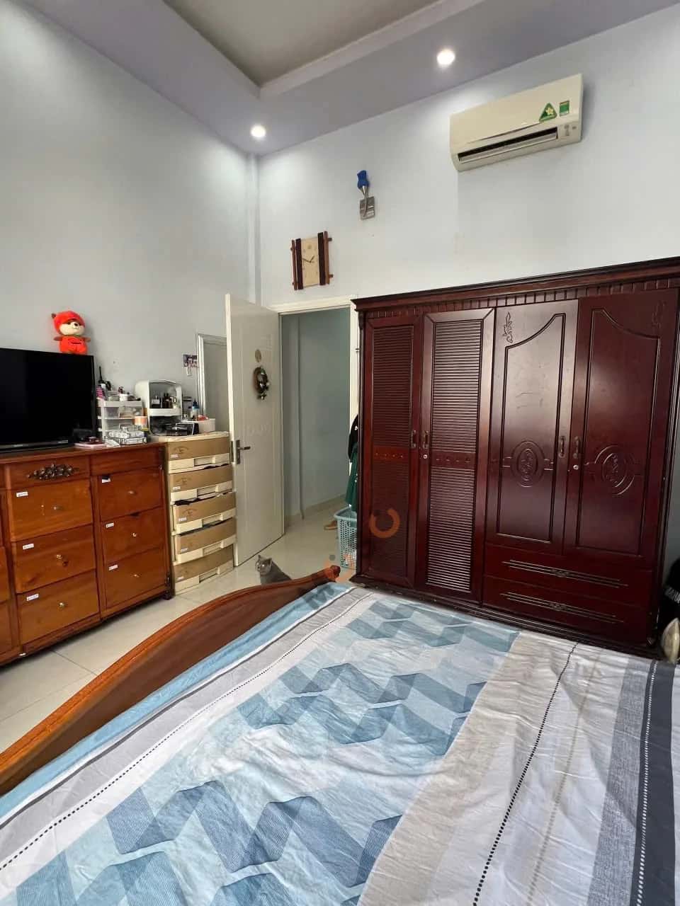 Bán nhà mặt tiền Cao Văn Lầu Quận 6, TP.HCM – 4 phòng ngủ, giá 25.5 tỷ — Hình 3
