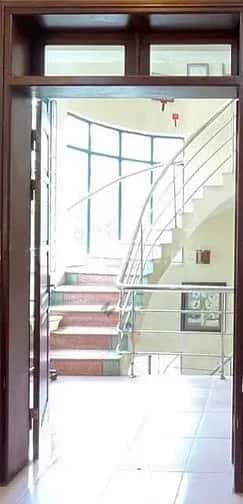 Cho thuê căn hộ chung cư Phố Nguyễn Trung Trực Ba Đình, Hà Nội – 1 phòng ngủ, giá 7.5 triệu — Hình 2