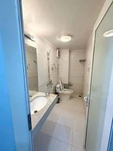 Cho thuê căn hộ chung cư Phố Quảng An Tây Hồ, Hà Nội – 1 phòng ngủ, giá 4 triệu — Hình 3