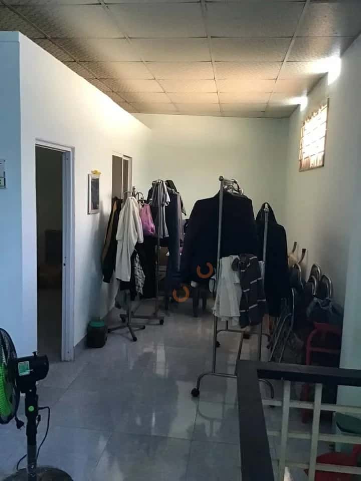 Bán nhà hẻm Lạc An  Thành phố Nha Trang, Khánh Hòa – 3 phòng ngủ, giá 2.5 tỷ — Hình 3