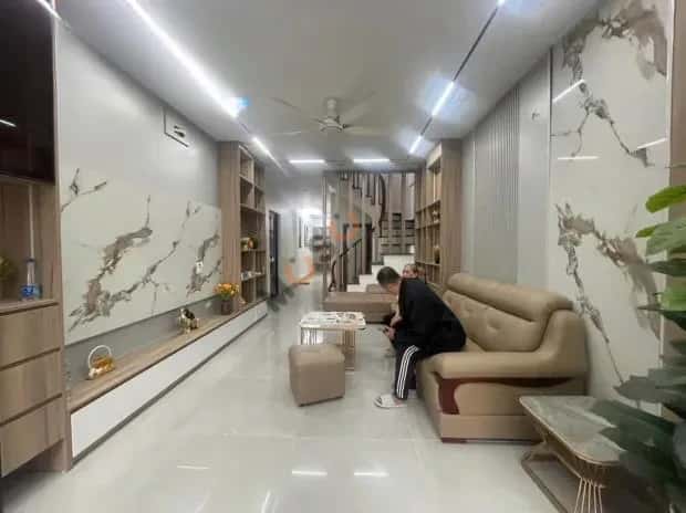 Cho thuê nhà hẻm Đường Giải Phóng Hoàng Mai, Hà Nội – 6 phòng ngủ, giá 12 triệu — Hình 2