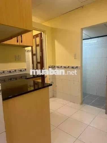 Cho thuê nhà hẻm Đường Trường Chinh Quận 11, TP.HCM – 2 phòng ngủ, giá 8 triệu — Hình 3