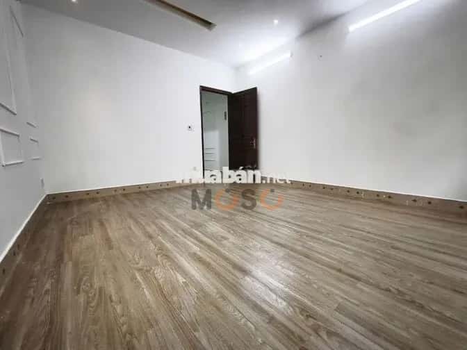 Cho thuê nhà hẻm Quận 11, Ho Chi Minh – 4 phòng ngủ, giá 25 triệu