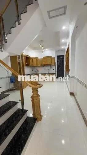 Cho thuê nhà hẻm Dĩ An, Binh Duong – 4 phòng ngủ, giá 6.5 triệu — Hình 3
