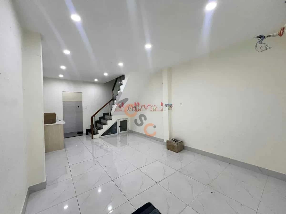 Cho thuê nhà hẻm Nguyễn Khắc Nhu Quận 1, TP.HCM – 3 phòng ngủ, giá 16 triệu — Hình 3