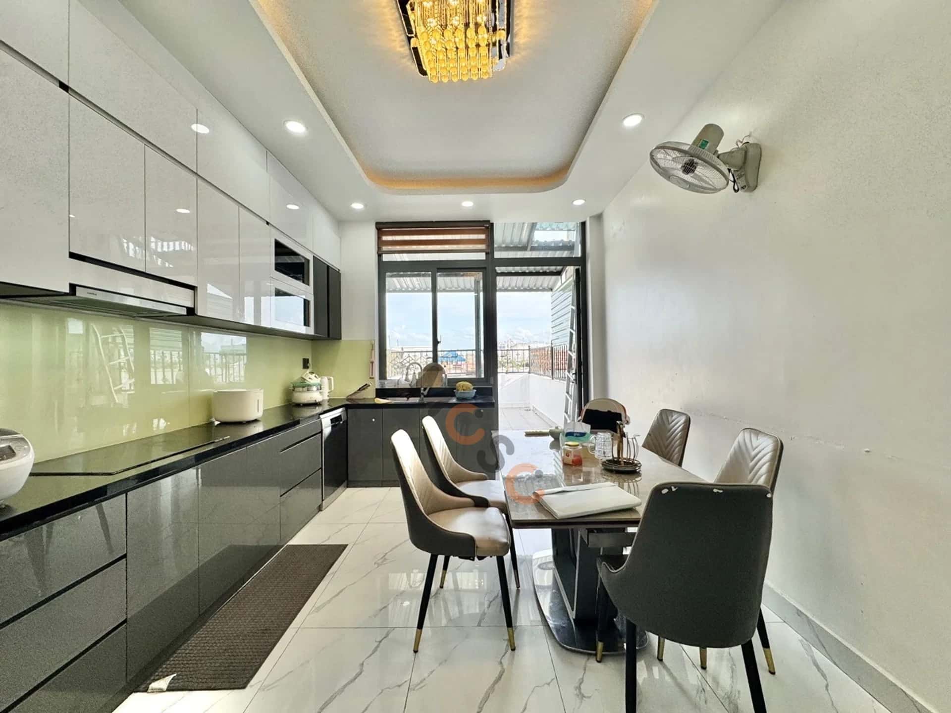 Bán nhà mặt tiền Huỳnh Văn Bánh Quận Phú Nhuận, TP.HCM – 4 phòng ngủ, giá 24 tỷ — Hình 3