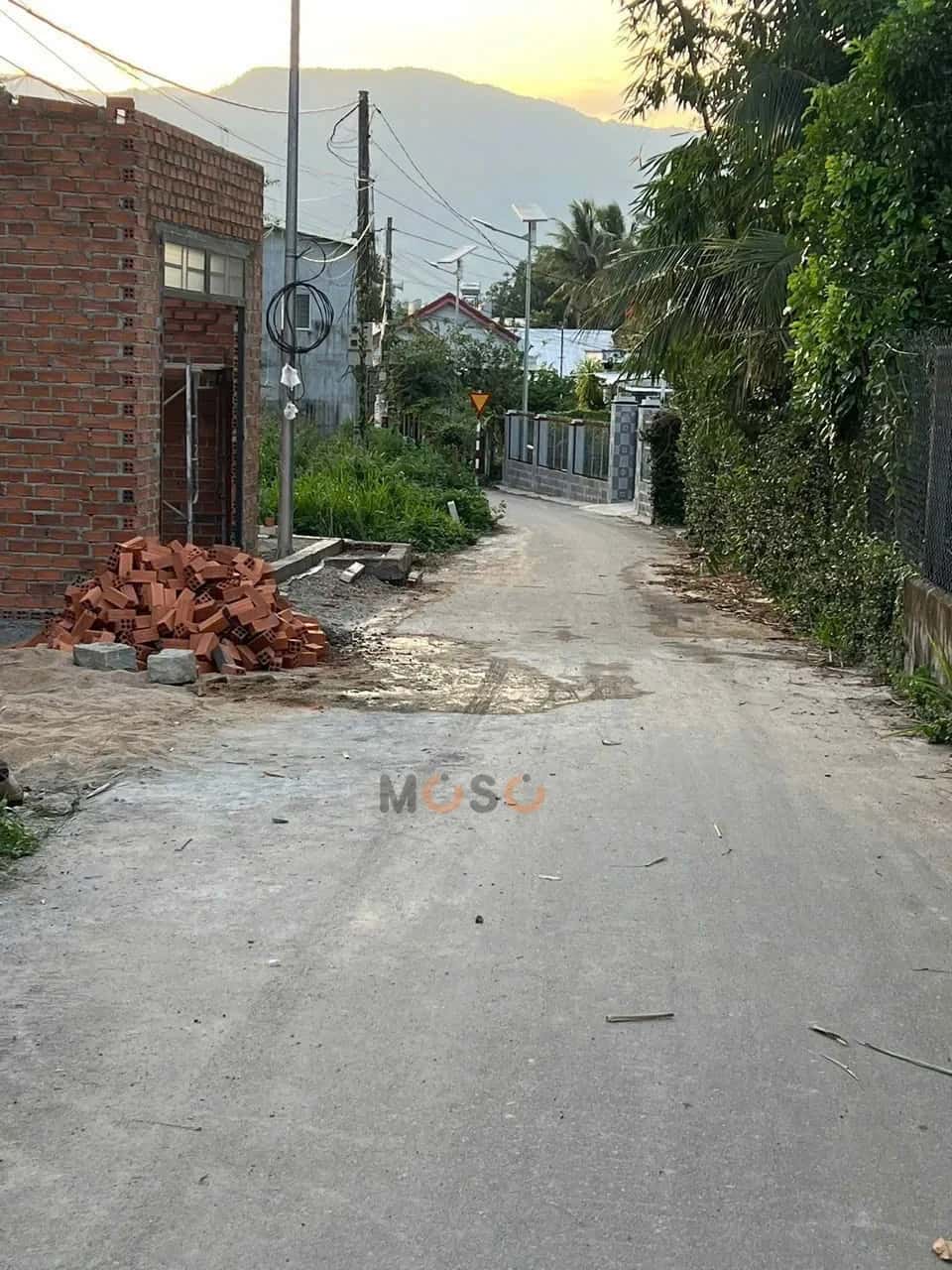 Bán đất Thôn Khánh Thành Nam Huyện Cam Lâm, Khánh Hòa – giá 650 triệu