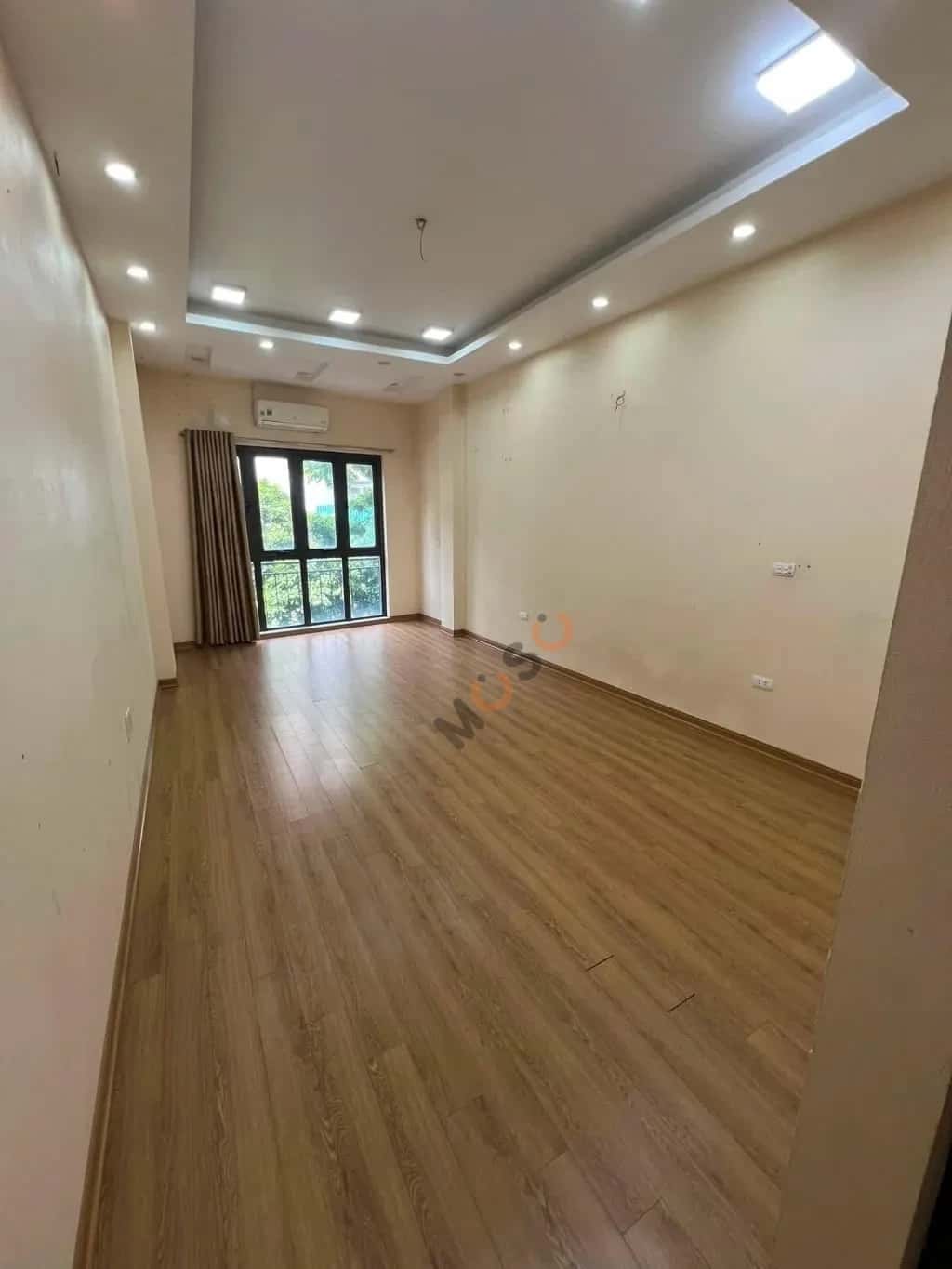 Cho thuê nhà mặt tiền Phố Chùa Quỳnh Bạch Mai, Hà Nội – 3 phòng ngủ, giá 20 triệu — Hình 2